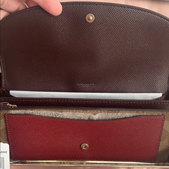 Coach walket - Picture 3 of 7